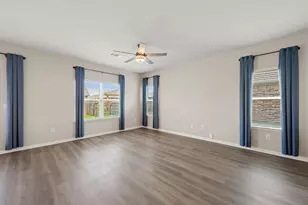 121 Shiner Ln, Georgetown, TX 78626 - Photo 12