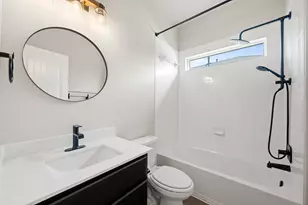 121 Shiner Ln, Georgetown, TX 78626 - Photo 26