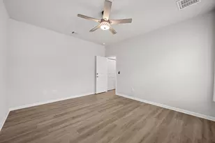 121 Shiner Ln, Georgetown, TX 78626 - Photo 18