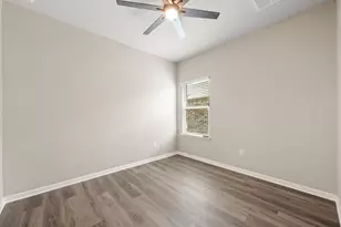 121 Shiner Ln, Georgetown, TX 78626 - Photo 24