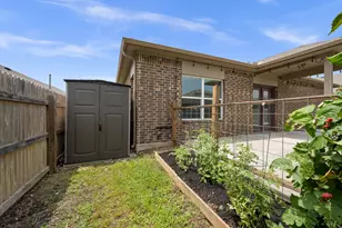 121 Shiner Ln, Georgetown, TX 78626 - Photo 32