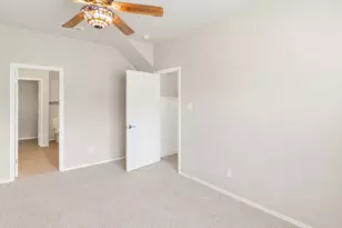 9201 Brodie Ln, Austin, TX 78748 - Photo 14