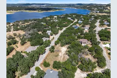 21522 Lakefront Drive, Lago Vista, TX 78645 - Photo 4