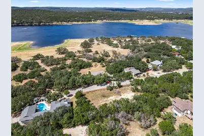 21522 Lakefront Drive, Lago Vista, TX 78645 - Photo 6