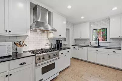 1904 Schulle Avenue, Austin, TX 78703 - Photo 8