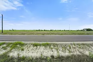 1332 Saddleback Dr, Bellville, TX 77418 - Photo 1