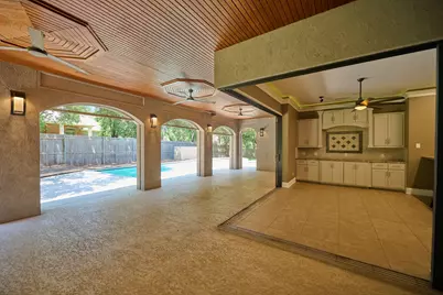 2205 Sunrise Drive, Belton, TX 76513 - Photo 2