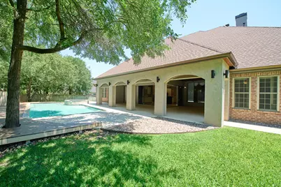 2205 Sunrise Drive, Belton, TX 76513 - Photo 4