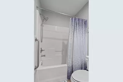 1202 E Avenue F, Lampasas, TX 76550 - Photo 22