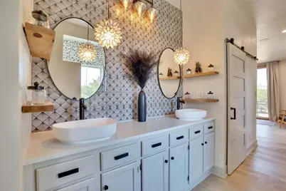 609 S Creekwood Drive, Driftwood, TX 78619 - Photo 16