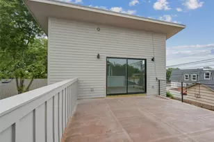 313 Blackson Ave, Austin, TX 78752 - Photo 12