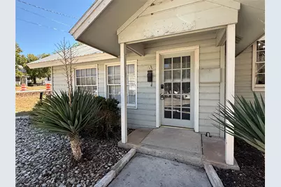 202 S Austin Avenue #101, Georgetown, TX 78626 - Photo 4