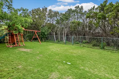 621 Peterson Lane, Lakeway, TX 78734 - Photo 18