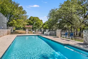 621 Peterson Ln, Lakeway, TX 78734 - Photo 18
