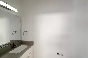 6406 Felix Ave, Austin, TX 78741 - Photo 14