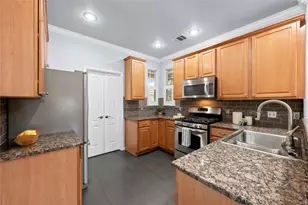 6704 Menchaca Rd, Austin, TX 78745 - Photo 8