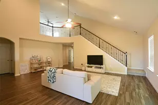 11612 Santa Elena Ln, Austin, TX 78717 - Photo 4