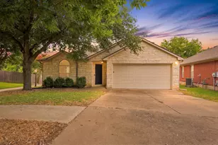 1954 Rachel Ln, Round Rock, TX 78664 - Photo 2