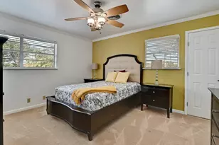 1802 Temple Dr, Austin, TX 78721 - Photo 14