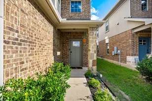 1109 Fairhaven Gtwy, Georgetown, TX 78626 - Photo 2