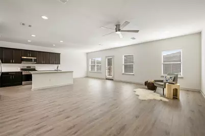 8301 Mimi Lane, Austin, TX 78724 - Photo 4