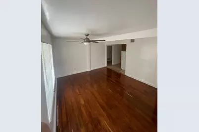 3411 Lyons Road, Austin, TX 78702 - Photo 2