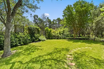 110 Blue Jay Drive, Lakeway, TX 78734 - Photo 34