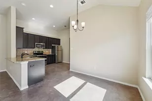 402 Jack Rabbit Ln, Buda, TX 78610 - Photo 10