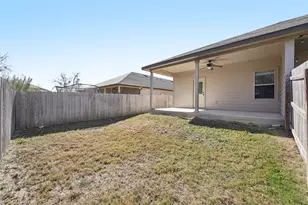 402 Jack Rabbit Ln, Buda, TX 78610 - Photo 28