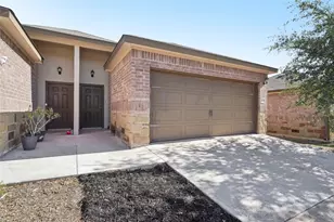 402 Jack Rabbit Ln, Buda, TX 78610 - Photo 1