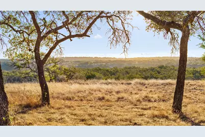 1422-8 Rm 2766, Johnson City, TX 78636 - Photo 2