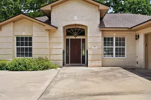 410 Pinehurst Dr, New Ulm, TX 78950 - Photo 2