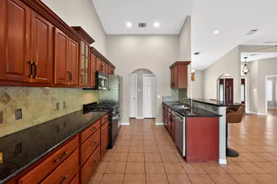 410 Pinehurst Drive, New Ulm, TX 78950 - Photo 16