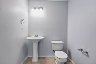 8409 Nairn Dr, Austin, TX 78749 - Photo 16