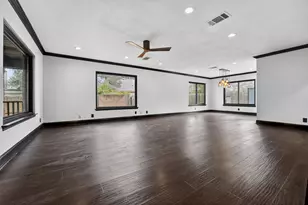 8409 Nairn Dr, Austin, TX 78749 - Photo 14