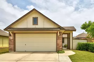 202 Silo St, San Marcos, TX 78666 - Photo 2