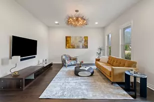 6216 Northern Dancer Dr, Austin, TX 78746 - Photo 6