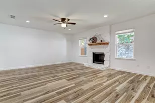 12208 Forsythe Dr, Austin, TX 78759 - Photo 6