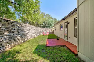 12208 Forsythe Dr, Austin, TX 78759 - Photo 32