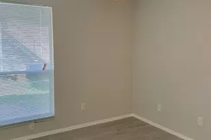 11800 Alpheus Ave, Austin, TX 78759 - Photo 10