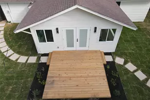 409 Thistlewood Dr, Austin, TX 78745 - Photo 28