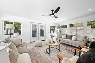 409 Thistlewood Dr, Austin, TX 78745 - Photo 14