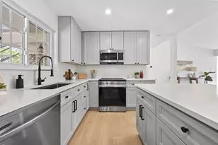 409 Thistlewood Dr, Austin, TX 78745 - Photo 8