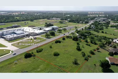 1401 Main Street, Liberty Hill, TX 78642 - Photo 2