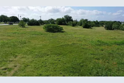 1401 Main Street, Liberty Hill, TX 78642 - Photo 8