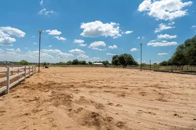 3550 County Road 245, Florence, TX 76527 - Photo 16