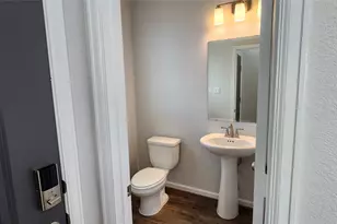 148 Los Olives Ln, Liberty Hill, TX 78642 - Photo 2