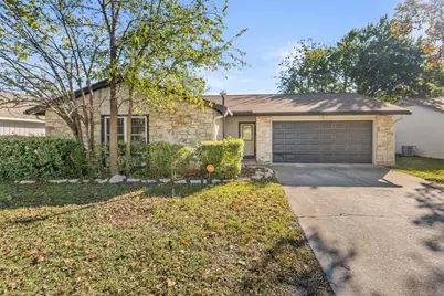 903 E Logan Street E, Round Rock, TX 78664 - Photo 2