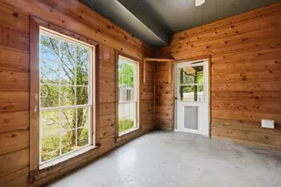 1068 Memorial Cir, New Braunfels, TX 78130 - Photo 18