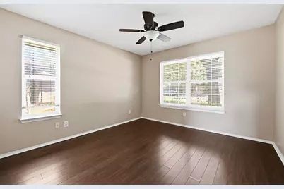 1068 Memorial Circle, New Braunfels, TX 78130 - Photo 14